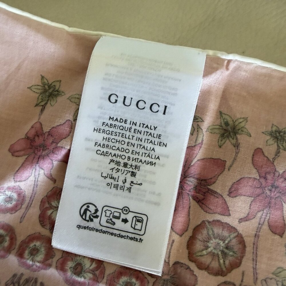 NEW GUCCI Floral Print Cotton Handkerchief Pink Japan Limited - Picture 7 of 8